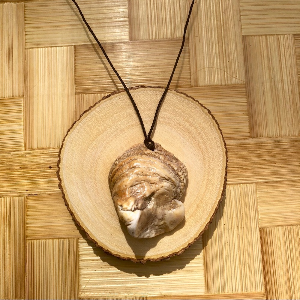 Made in Guam Handcrafted Shell Necklace #103